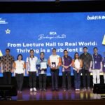 BINUS University Bersama BCA Berbagi Ilmu untuk Kesiapan Karier Binusian BINUS University Bersama BCA Berbagi Ilmu untuk Kesiapan Karier Binusian