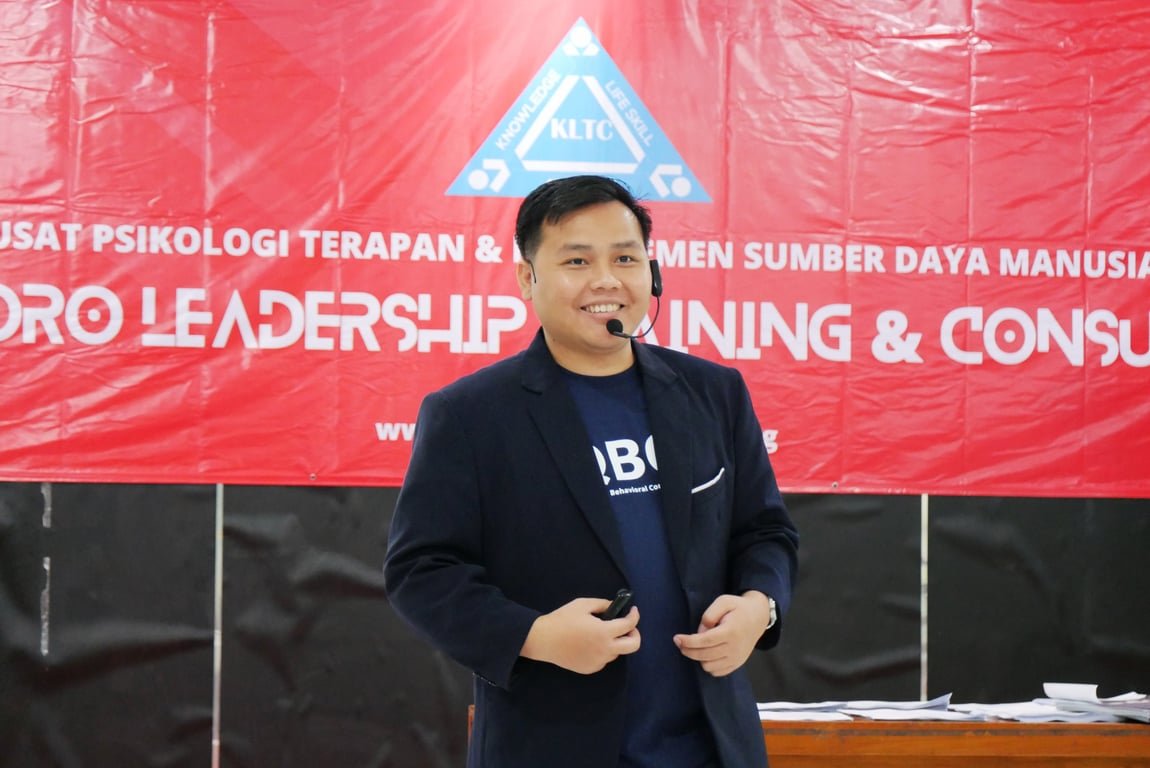 Mengenal Puguh Dwi Kuncoro, Konsultan Manajemen Bisnis di Balik KLTC® Group yang Mendorong Lahirnya Trainer Berkualitas di Indonesia Mengenal Puguh Dwi Kuncoro, Konsultan Manajemen Bisnis di Balik KLTC® Group yang Mendorong Lahirnya Trainer Berkualitas di Indonesia