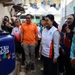 Setelah Wilayah Jakarta Barat, PAM JAYA dan TP PKK DKI Jakarta Bagi Toren Air Gratis kepada Masyarakat Jakarta Utara Setelah Wilayah Jakarta Barat, PAM JAYA dan TP PKK DKI Jakarta Bagi Toren Air Gratis kepada Masyarakat Jakarta Utara