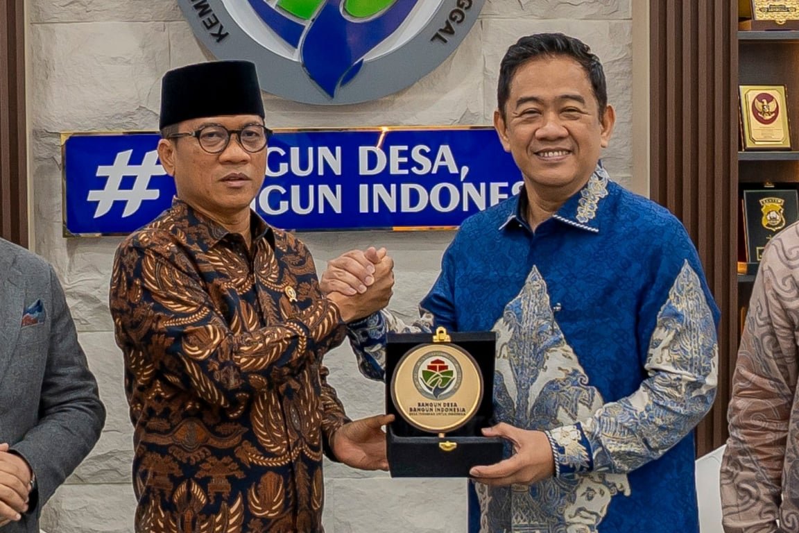 Dukung Ekosistem Makan Bergizi Gratis, Krakatau Steel dan Kemendes PDT Bangun Desa Tematik Dukung Ekosistem Makan Bergizi Gratis, Krakatau Steel dan Kemendes PDT Bangun Desa Tematik