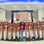 Peringati Hari Kartini, Pekerja BRI Branch Office Kalimalang Tampil Anggun dengan Busana Nasional Peringati Hari Kartini, Pekerja BRI Branch Office Kalimalang Tampil Anggun dengan Busana Nasional