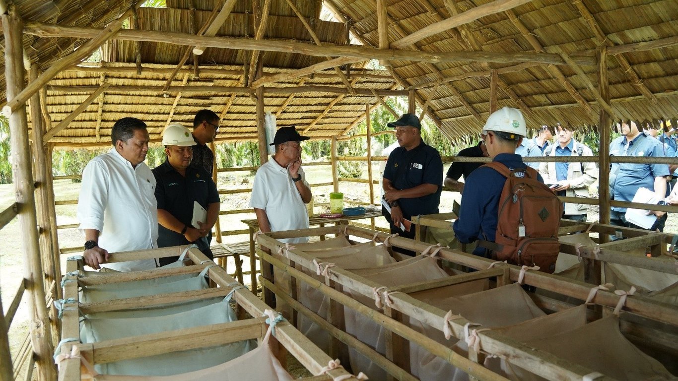 Perkuat Strategi Peningkatan Produksi dan Pengamanan Aset, Operational Strategic Advisory PTPN III (Persero) Kunjungi PTPN IV Regional VII Perkuat Strategi Peningkatan Produksi dan Pengamanan Aset, Operational Strategic Advisory PTPN III (Persero) Kunjungi PTPN IV Regional VII