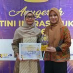 Tunjukkan Kiprah Nyata melalui Inovasi Berkelanjutan Terobosan Pertama di Indonesia, Srikandi Jasa Marga Raih Anugerah Kartini Infrastruktur 2026 Tunjukkan Kiprah Nyata melalui Inovasi Berkelanjutan Terobosan Pertama di Indonesia, Srikandi Jasa Marga Raih Anugerah Kartini Infrastruktur 2026