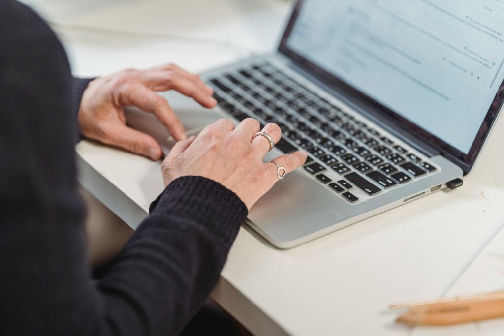 Kenali Modus Email Pishing dan Cara Menghindarinya Kenali Modus Email Pishing dan Cara Menghindarinya