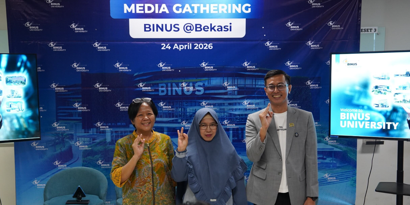 Bukan Sekadar Pilih Kampus, Psikolog Ungkap Fenomena ‘Decision Anxiety’ yang Hantui Orang Tua & Calon Mahasiswa 2026 Bukan Sekadar Pilih Kampus, Psikolog Ungkap Fenomena ‘Decision Anxiety’ yang Hantui Orang Tua & Calon Mahasiswa 2026