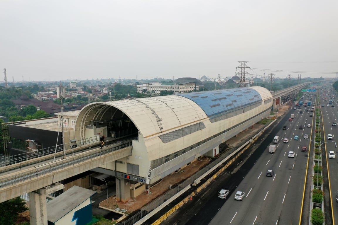 Libur Panjang, 270 Ribu Warga Gunakan LRT Jabodebek untuk Akses Wisata Libur Panjang, 270 Ribu Warga Gunakan LRT Jabodebek untuk Akses Wisata
