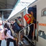 Sambut Libur Panjang Kenaikan Yesus Kristus, KAI Daop 1 Jakarta Tambah Sembilan Perjalanan Kereta Api Jarak Jauh Sambut Libur Panjang Kenaikan Yesus Kristus, KAI Daop 1 Jakarta Tambah Sembilan Perjalanan Kereta Api Jarak Jauh