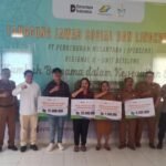 Holding Perkebunan Nusantara Pererat Silaturahmi dengan Warga Po’ona melalui Program TJSL PTPN 1 Regional 8 Holding Perkebunan Nusantara Pererat Silaturahmi dengan Warga Po’ona melalui Program TJSL PTPN 1 Regional 8
