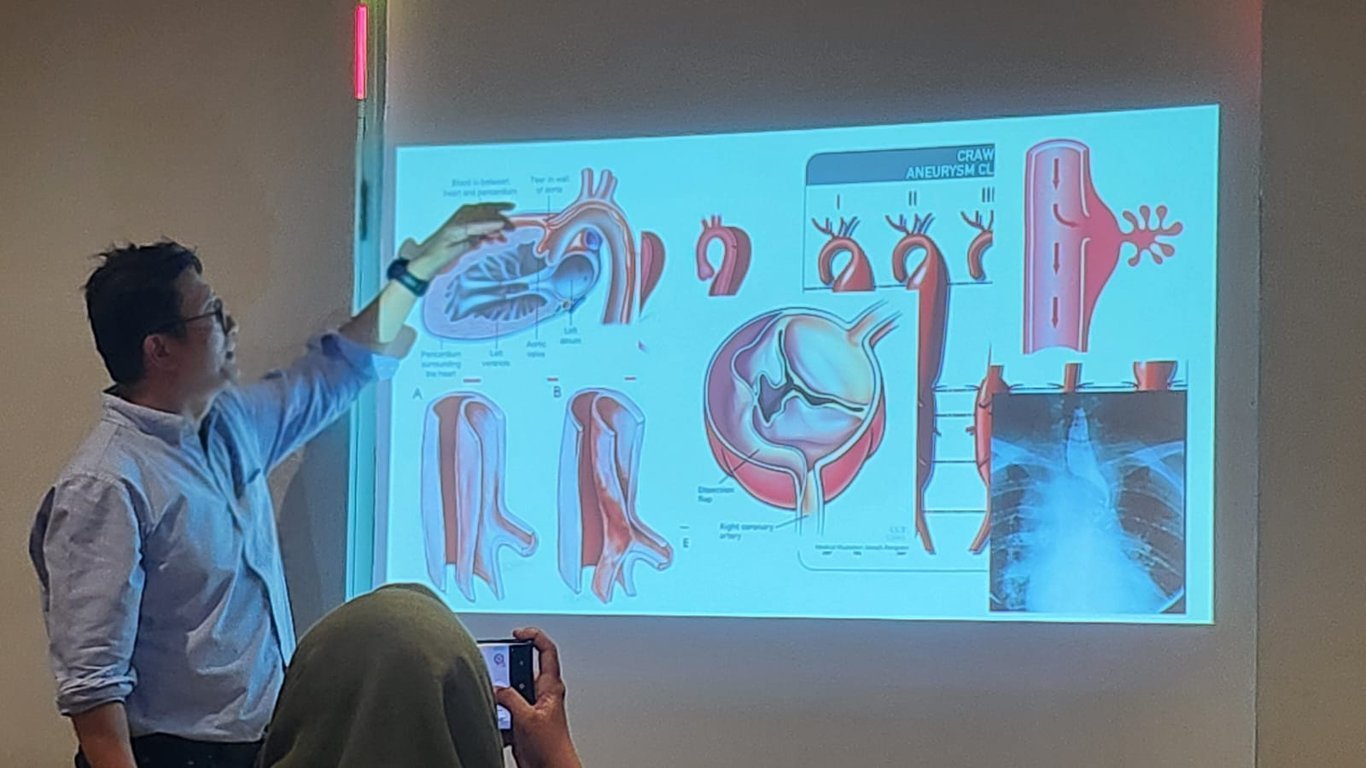 Kecepatan Menjadi Kunci Penyelamatan Nyawa pada Penanganan Penyakit Aorta Kompleks di Era Modern