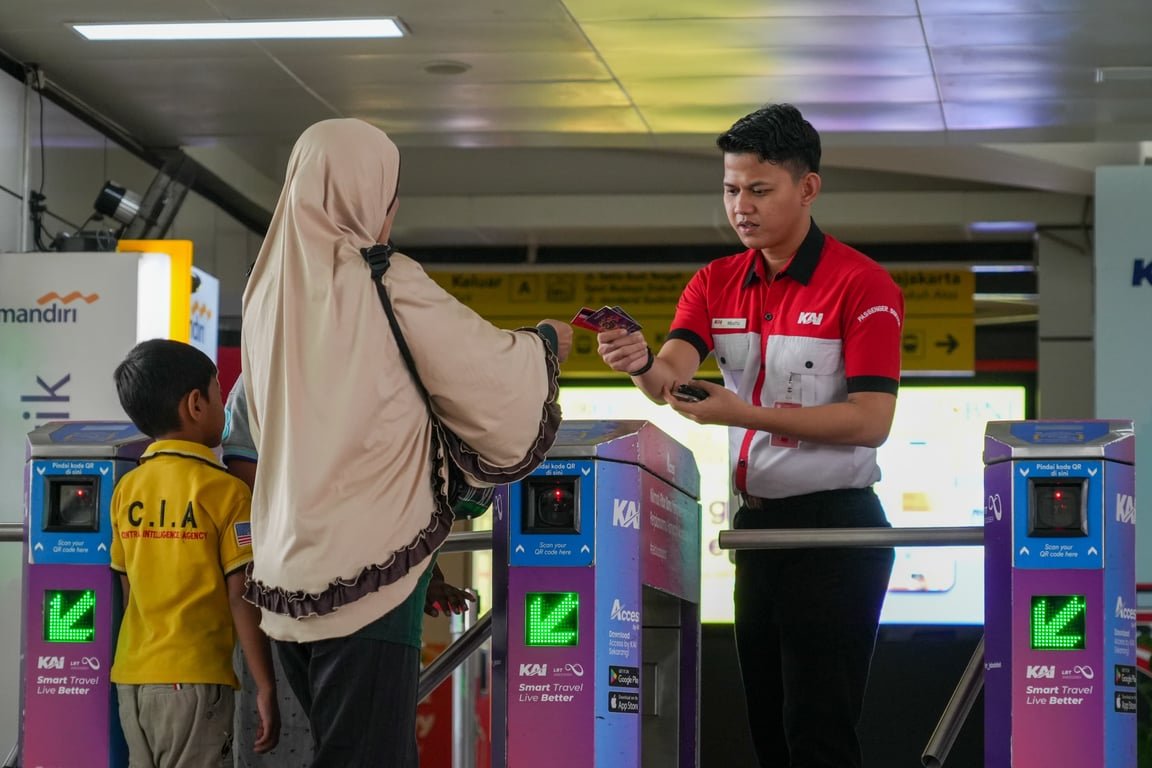 Pengguna LRT Jabodebek Tembus 139 Ribu Saat Long Weekend May Day, Jadi Tulang Punggung Mobilitas Liburan