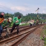 KAI Daop 2 Bandung Ganti 2.800 Meter Rel Untuk Tingkatkan Keselamatan dan Kenyamanan Perjalanan KA