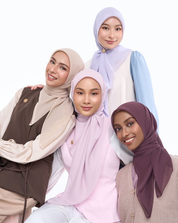 napocut Hadirkan 100+ Pilihan Hijab Paris untuk Setiap Undertone Kulit Perempuan Indonesia napocut Hadirkan 100+ Pilihan Hijab Paris untuk Setiap Undertone Kulit Perempuan Indonesia