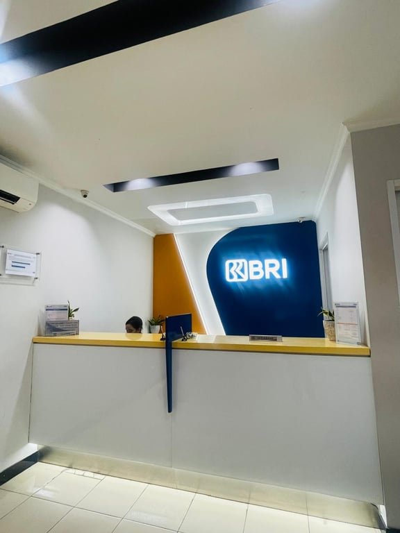 BRI KK Mall Kelapa Gading Tetap Layani Transaksi Nasabah Saat Libur Melalui Weekend Banking