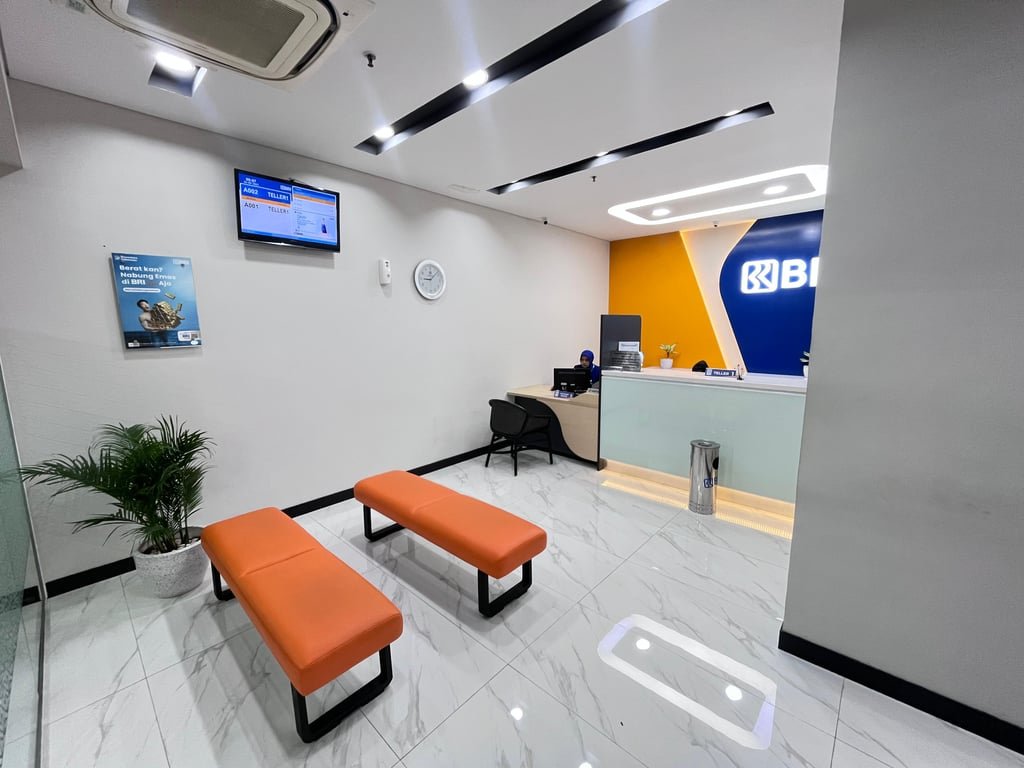 BRI Teras Pasar Kramat Jati Buka Layanan Weekend Banking di Saat Libur BRI Teras Pasar Kramat Jati Buka Layanan Weekend Banking di Saat Libur