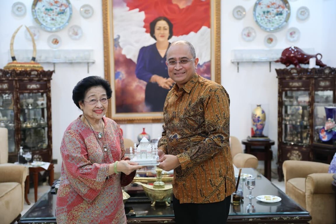 Dubes Sandeep dan Megawati Hidupkan Kembali Jejak Persahabatan Soekarno-Nehru Dubes Sandeep dan Megawati Hidupkan Kembali Jejak Persahabatan Soekarno-Nehru
