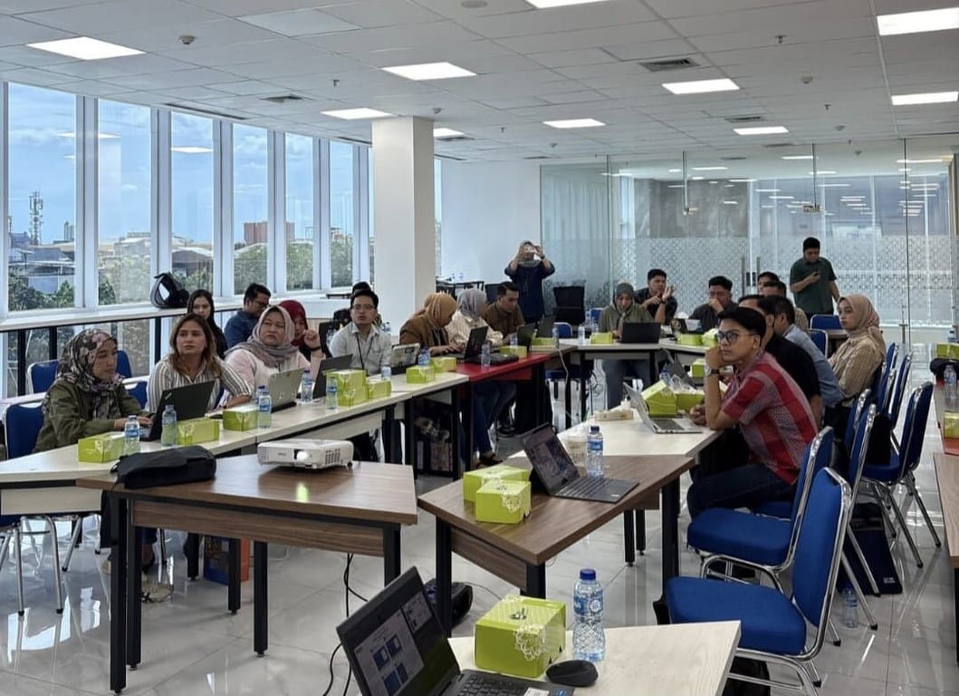 BRI Region 6 Gelar Pendidikan ToT New Qlola bagi Jajaran RMFT Seluruh Unit Kerja Supervisi BRI Region 6 Gelar Pendidikan ToT New Qlola bagi Jajaran RMFT Seluruh Unit Kerja Supervisi