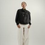 STYLE GUIDE: The Black Edit – Mendefinisikan Ulang Seragam Minimalis Modern STYLE GUIDE: The Black Edit – Mendefinisikan Ulang Seragam Minimalis Modern