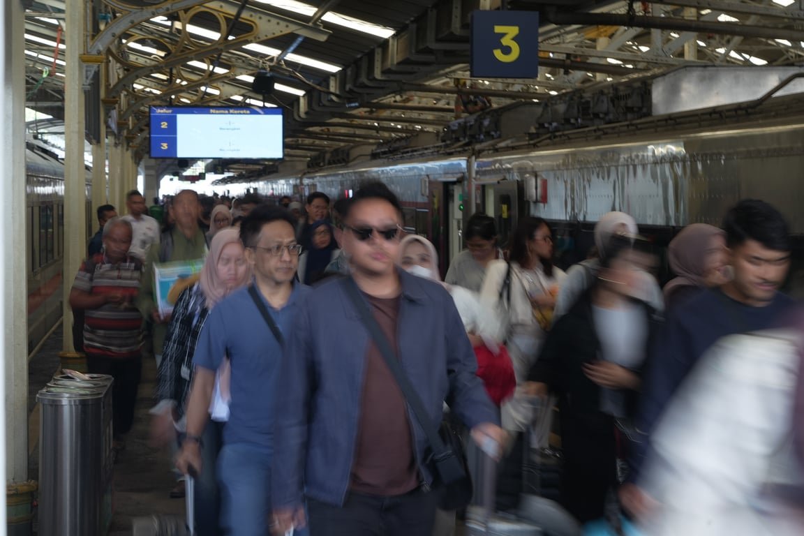 KAI Daop 2 Bandung Layani Hampir 75ribu Pelanggan Selama Libur Panjang May Day, Okupansi KA Capai 107,3%