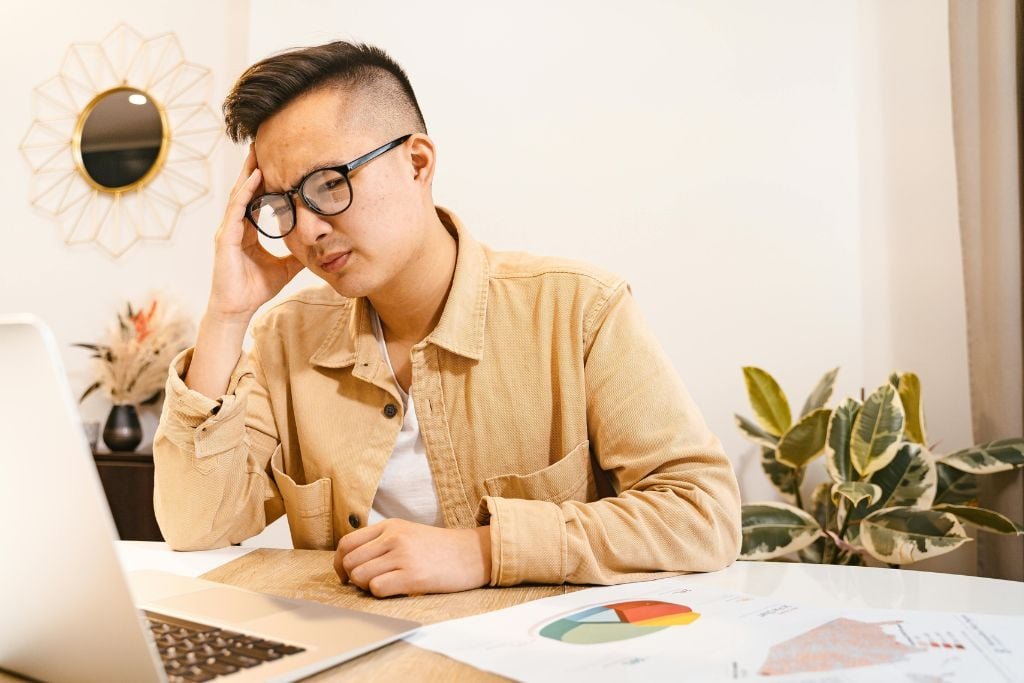 Dolar Menguat, Perlukah Memikirkan Ulang Rencana Traveling ke Luar Negeri? Dolar Menguat, Perlukah Memikirkan Ulang Rencana Traveling ke Luar Negeri?