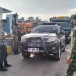 Pelindo Parepare Awasi Ketat Kendaraan Masuk Dermaga Pelindo Parepare Awasi Ketat Kendaraan Masuk Dermaga