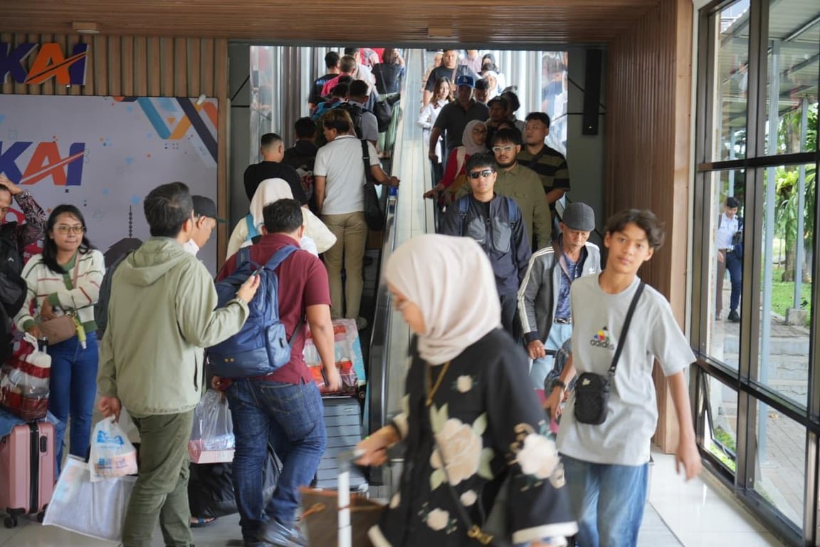 Libur Panjang Idul Adha 2026, Bandung Jadi Tujuan Favorit Pelanggan Kereta Api Libur Panjang Idul Adha 2026, Bandung Jadi Tujuan Favorit Pelanggan Kereta Api
