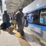 Sepuluh Hari Beroperasi dengan Rangkaian Baru, KA Cikuray Catat Okupansi Lebih dari 138 Persen Sepuluh Hari Beroperasi dengan Rangkaian Baru, KA Cikuray Catat Okupansi Lebih dari 138 Persen