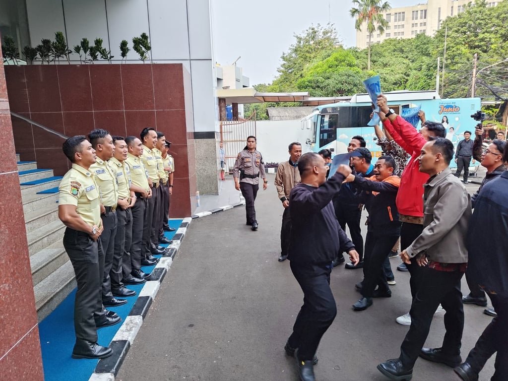 BRI Branch Office Tanah Abang Gelar Simulasi Business Continuity Management untuk Perkuat Kesiapan Menghadapi Situasi Darurat BRI Branch Office Tanah Abang Gelar Simulasi Business Continuity Management untuk Perkuat Kesiapan Menghadapi Situasi Darurat