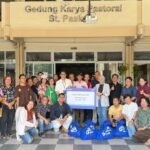 BRI Region 6 Salurkan 200 Paket Sembako Melalui Program CSR kepada Jemaat Gereja St. Paskalis