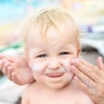 Rekomendasi Sunscreen untuk Bayi & Anak yang Aman Digunakan Sehari-hari Rekomendasi Sunscreen untuk Bayi & Anak yang Aman Digunakan Sehari-hari