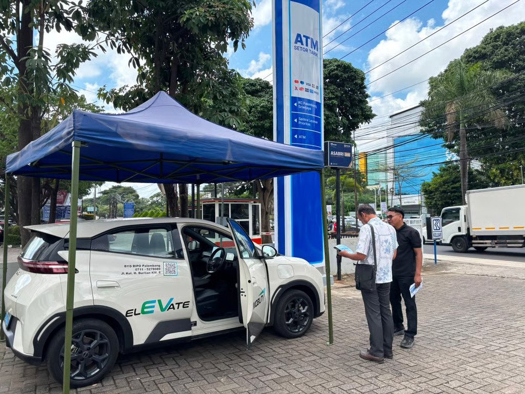 BRI Finance Permudah Masyarakat Palembang dan Jambi Temukan Solusi Pembiayaan Kendaraan di BRI KKB Expo BRI Finance Permudah Masyarakat Palembang dan Jambi Temukan Solusi Pembiayaan Kendaraan di BRI KKB Expo
