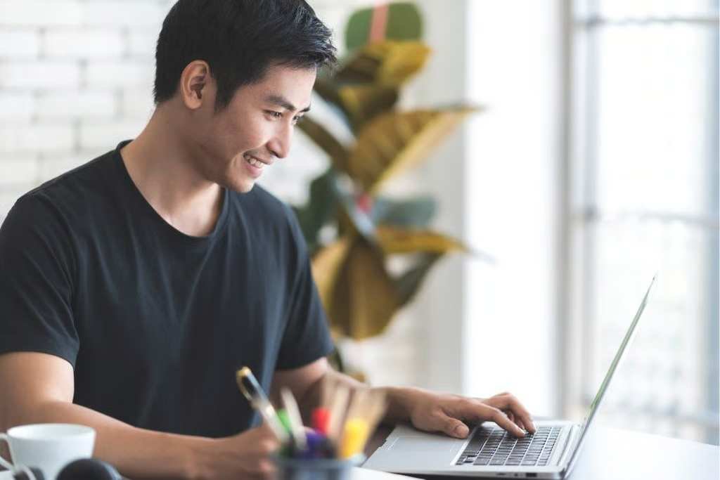 Cara Mengatur Penghasilan Freelance yang Tidak Tetap Cara Mengatur Penghasilan Freelance yang Tidak Tetap