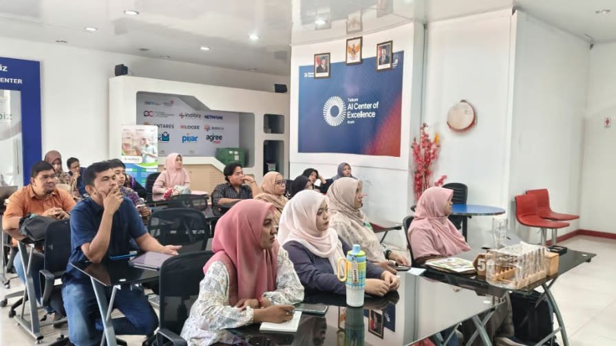 Telkom AI Center Aceh Bekali UMKM Strategi Jualan di TikTok dan Digital Marketing Telkom AI Center Aceh Bekali UMKM Strategi Jualan di TikTok dan Digital Marketing