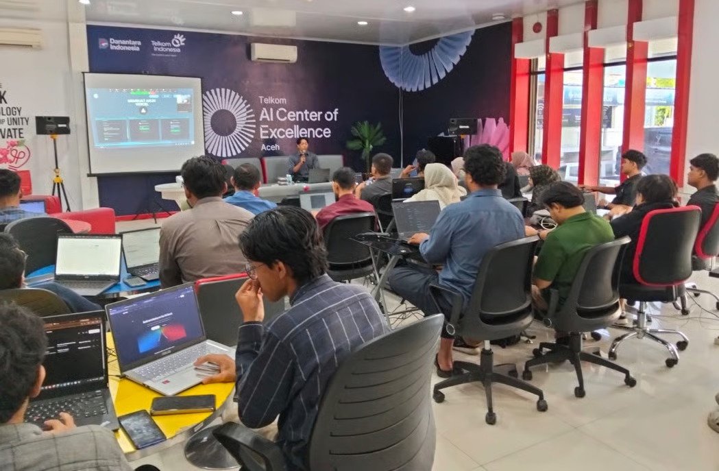 Telkom AI Center Aceh Dorong Generasi Muda Kuasai Teknik “Coding tanpa Ngoding” Melalui Pemanfaatan AI Telkom AI Center Aceh Dorong Generasi Muda Kuasai Teknik “Coding tanpa Ngoding” Melalui Pemanfaatan AI