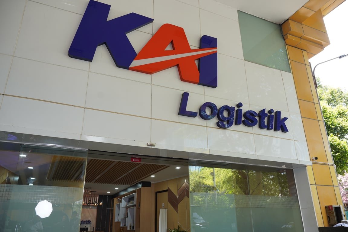 KAI Logistik Raih Peringkat AA/Stable serta Tingkat Kesehatan dan Predikat “Sehat”, Perkuat Kepercayaan Pelanggan di Tengah Dinamika Industri KAI Logistik Raih Peringkat AA/Stable serta Tingkat Kesehatan dan Predikat “Sehat”, Perkuat Kepercayaan Pelanggan di Tengah Dinamika Industri