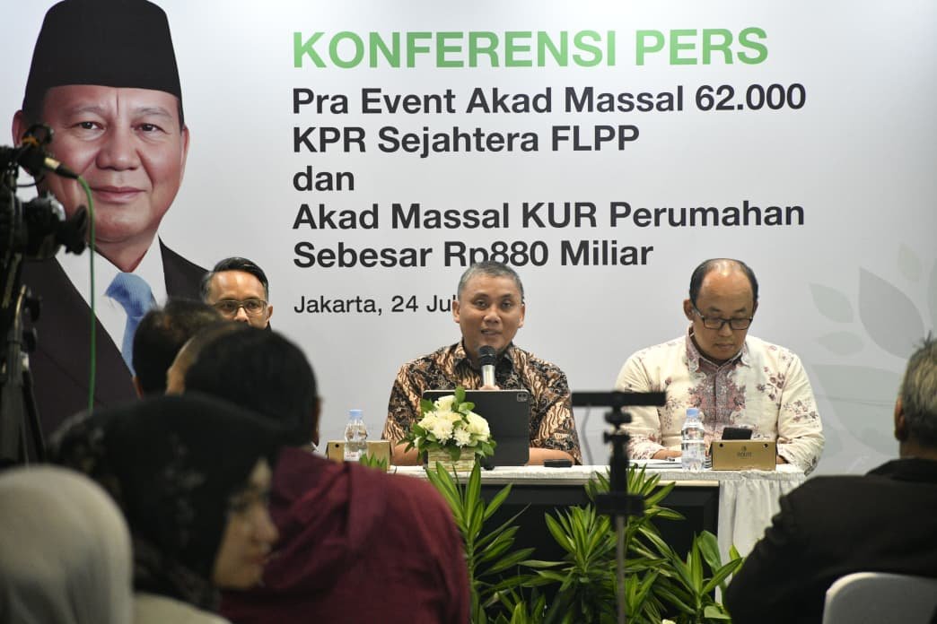 BP Tapera Bersama Kementerian PKP Akan Gelar Akad Massal 62.000 Unit KPR Subsidi dan KUR Perumahan Sebesar Rp880 Miliar “Hunian Berkualitas Menuju Indonesia Sejahtera” BP Tapera Bersama Kementerian PKP Akan Gelar Akad Massal 62.000 Unit KPR Subsidi dan KUR Perumahan Sebesar Rp880 Miliar “Hunian Berkualitas Menuju Indonesia Sejahtera”