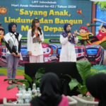 Hari Anak Nasional, LRT Jabodebek Jadikan Transportasi Publik sebagai Ruang Belajar Anak Hari Anak Nasional, LRT Jabodebek Jadikan Transportasi Publik sebagai Ruang Belajar Anak
