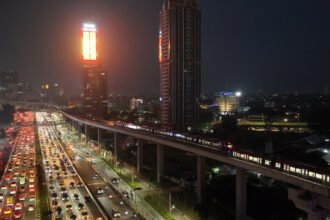 LRT Jabodebek Perpanjang Layanan hingga Tengah Malam pada 17 Agustus LRT Jabodebek Perpanjang Layanan hingga Tengah Malam pada 17 Agustus